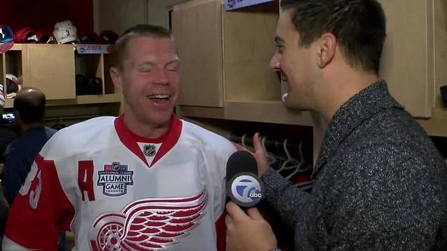 Kris Draper shines in Red Wings alumni battle with Maple Leafs in Toronto