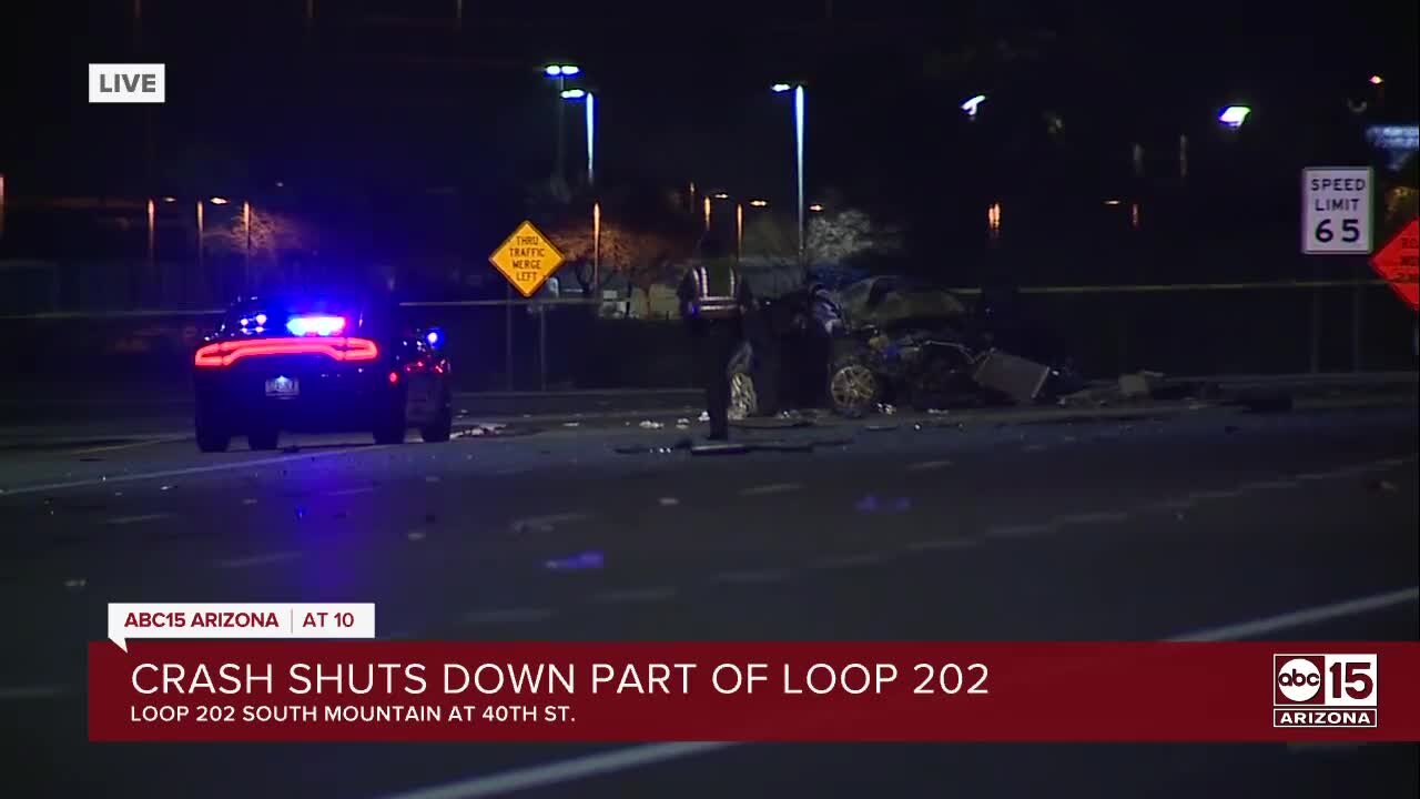 Crash shuts down part of Loop 202