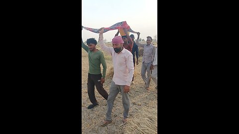 Toke te laggi lebour free time Ghadoli bhake lende hoyi najare