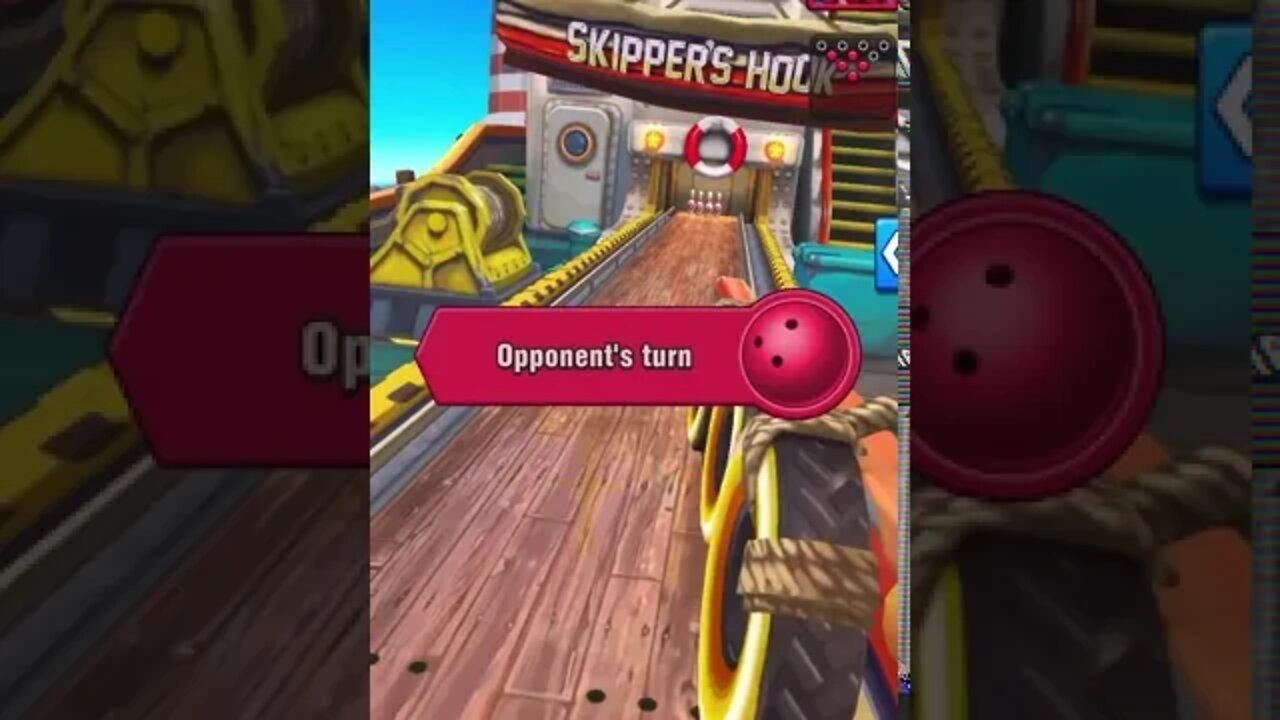 Playing a Bowling game and not sucking that badly XD