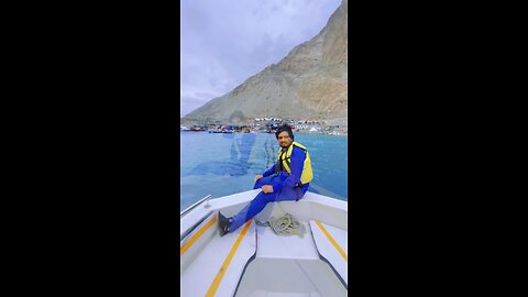 Attabad lake view 🇵🇰🇵🇰🇵🇰