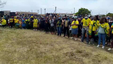 Ramaphosa supporters await his arrival in Mfuleni