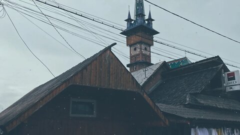 🇷🇴 Vanlife Romania // I didn't buy tickets to the cemetery