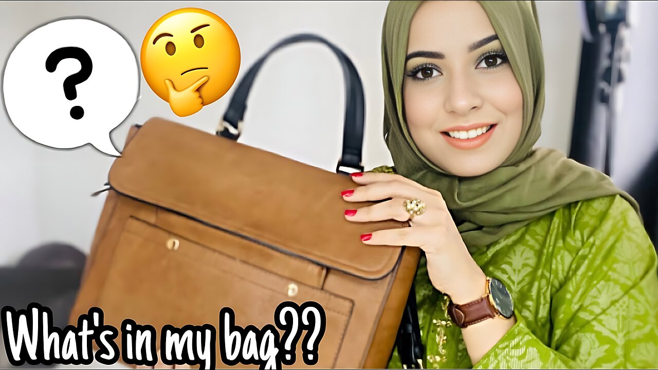 What’s In My Bag Faiqa Hassan | [EP-23]