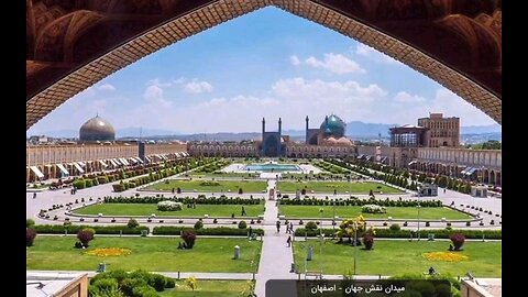 Naqsh-e Jahan Square, Isfahan