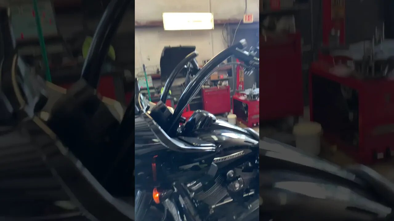 2020 Roadglide with stupid handlebars. #harleydavidson #motorcycle