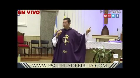 Padre Luis Toro. A los fieles y sacerdotes.