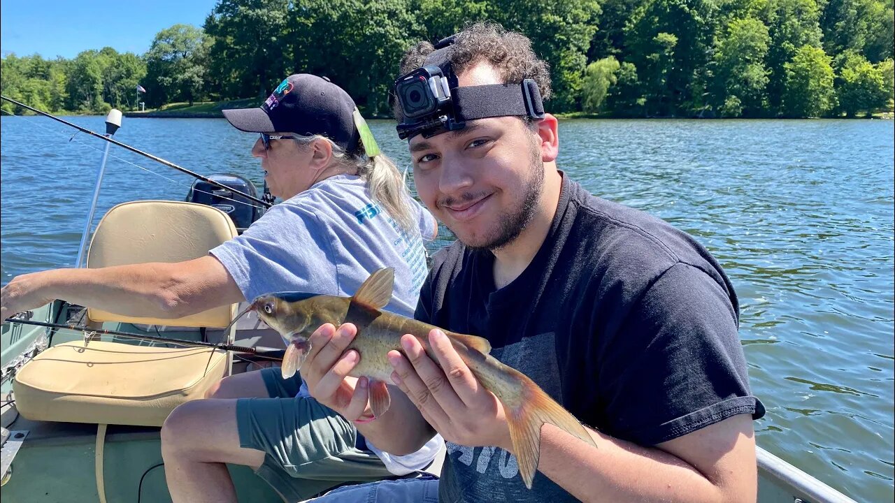 I CAUGHT MY FIRST CATFISH At Pymatuning | Fishing With M-L Outdoors 4