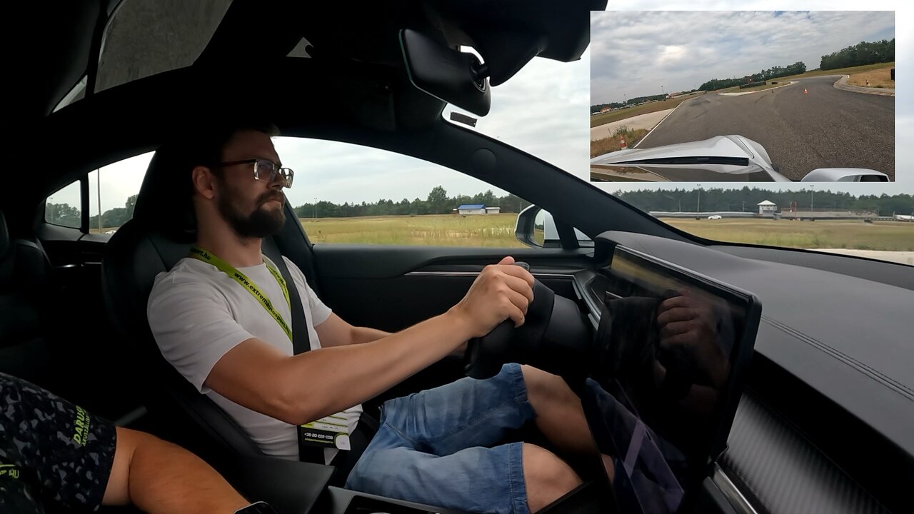 Tesla Model S Plaid Driving Experience