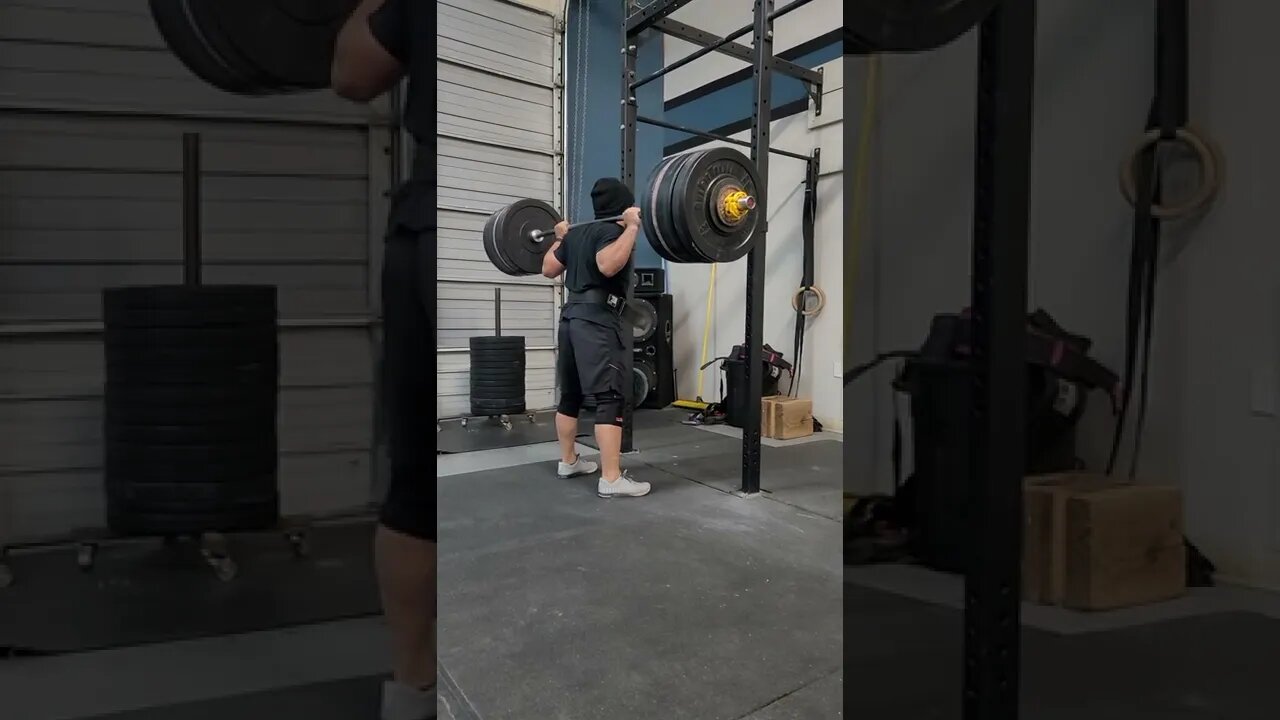 I hit my goal of a 400 lb Back Squat...Next 450