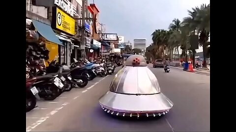 UFO spotted hovering in Thailand