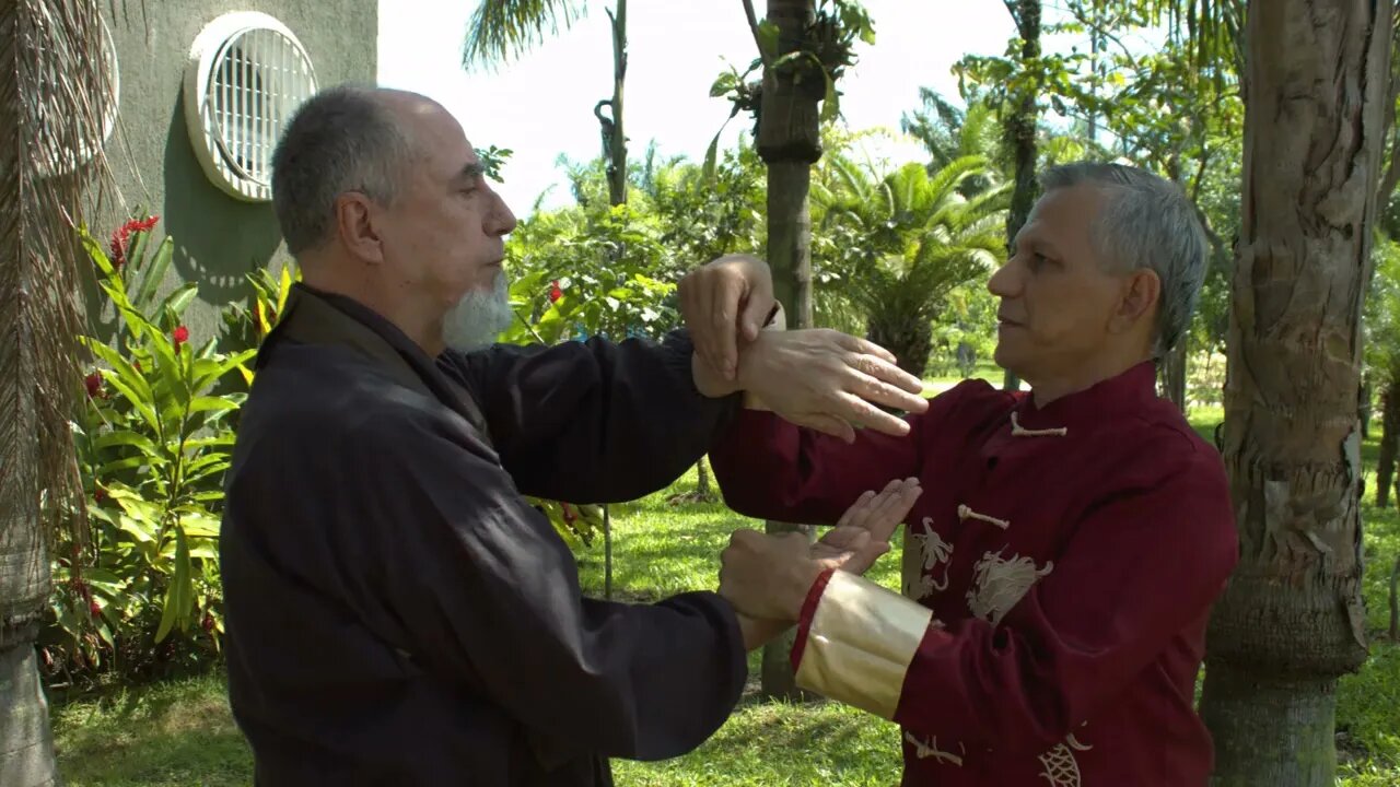 02 — Você sabe quem é o pioneiro do Kung Fu no Brasil?