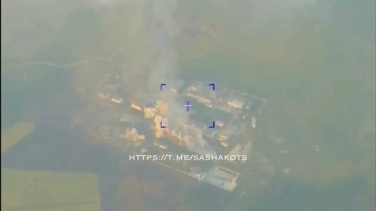 Russian TOS-1A "Solntsepyok" MLRS Destroying Ukrainian Positions On The Outskirts Of Lisichansk