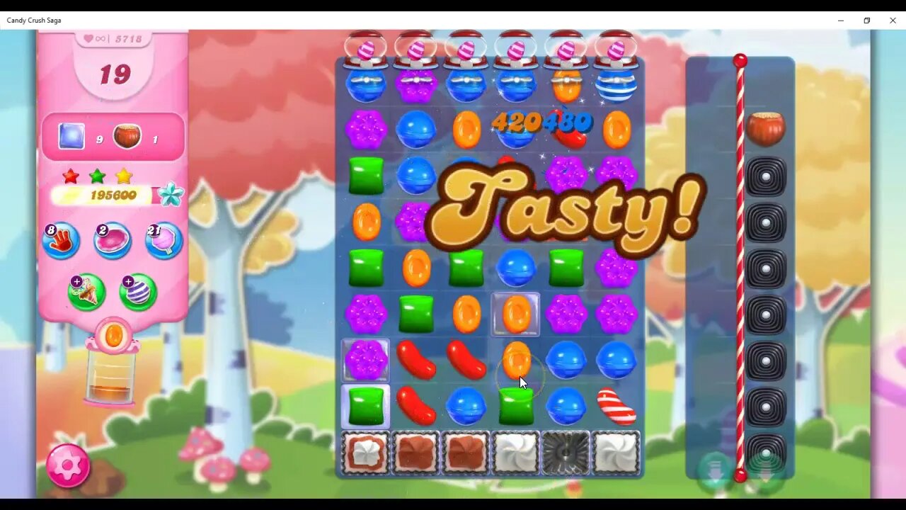 Candy Crush Level 5718 Talkthrough, 30 Moves 0 Boosters