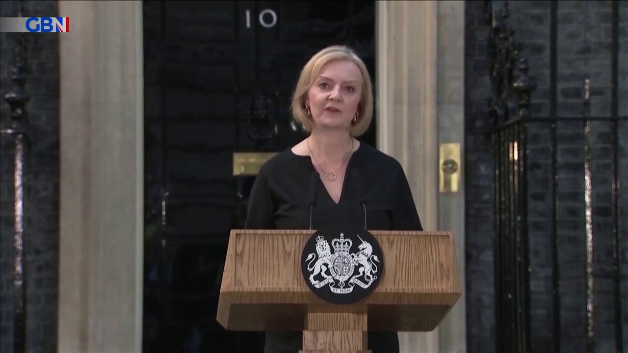 Liz Truss pays tribute to the Queen after Buckingham Palace announced her death