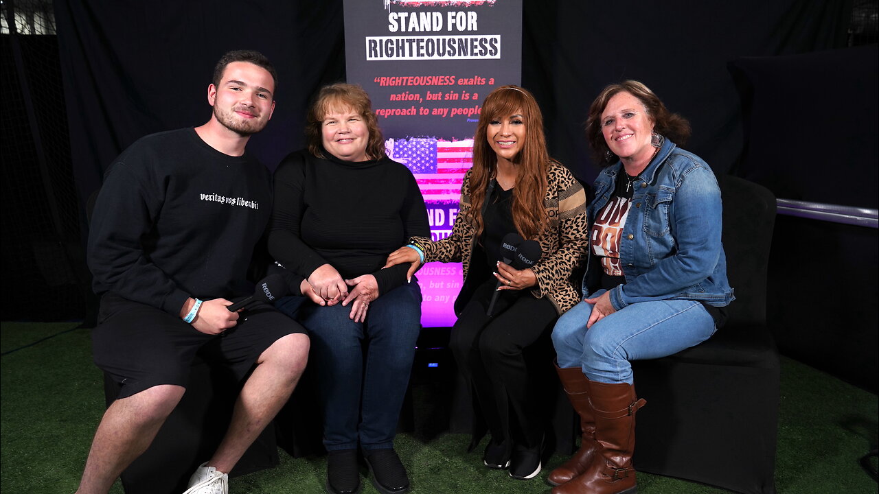 William Pariloo, Kathy & Melissa Interview @ ReAwaken America Tour - Manheim, PA 10-22-22