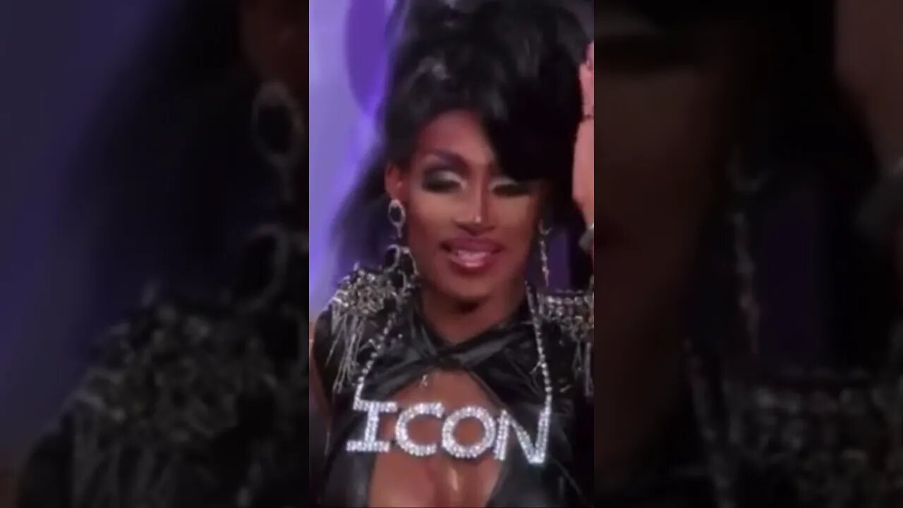 FLASHBACK: AOC Calls Drag Queens True “Patriots”