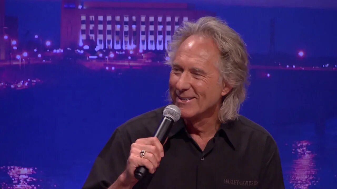 Gary Puckett - Interview & "Over You" Live on CabaRay Nashville