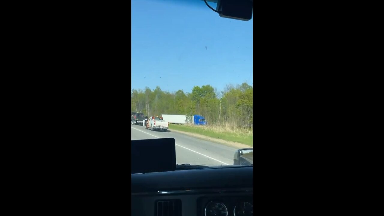 Truck Accident On Highway 401