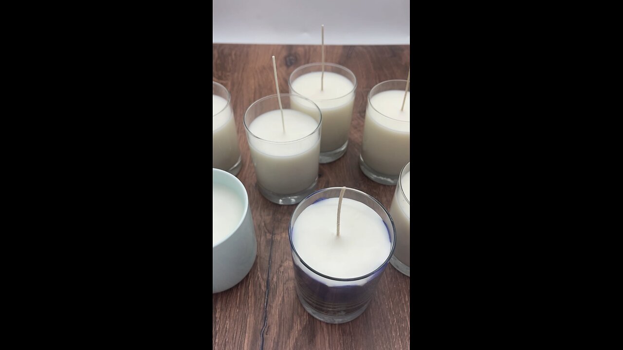 Wick Testing | Hybrid Coconut Container Candle Wax AB #21 | Hive and Honey Candle Co