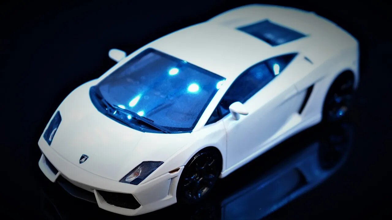 Lamborghini Gallardo LP560-4 Geneva Motorshow - LookSmart 1/43 - UNDER 2 MINUTES REVIEW