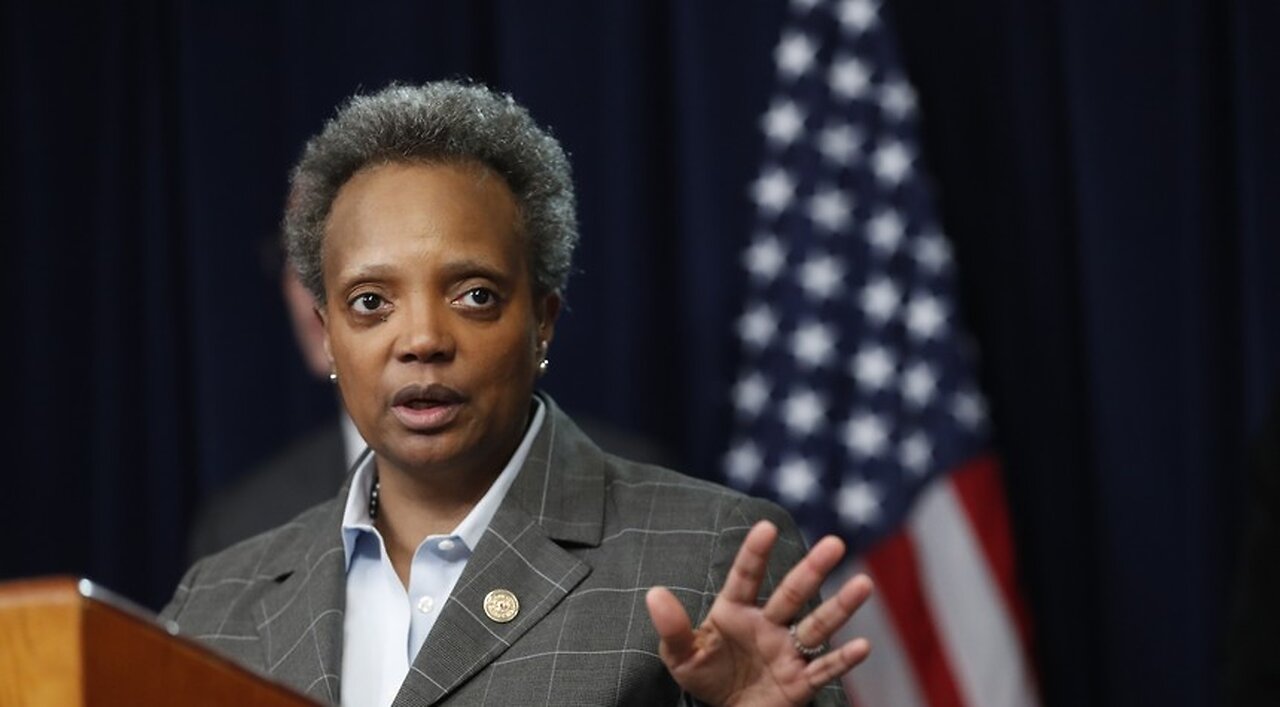 Lori Lightfoot Causes Whiplash With Dueling Hot Takes on Chicago's Violent Crime Problem