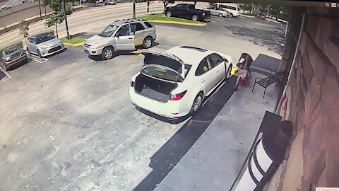 Surveillance video captures brutal robbery in West Palm Beach