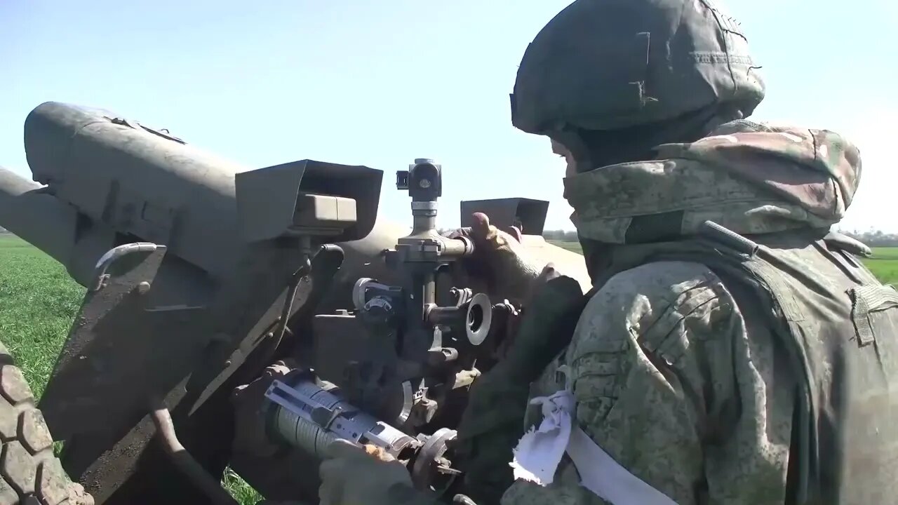 Russian Artillery Battery of 122mm D-30 Howitzers Hammering Ukrainian Mortar Firing Positions