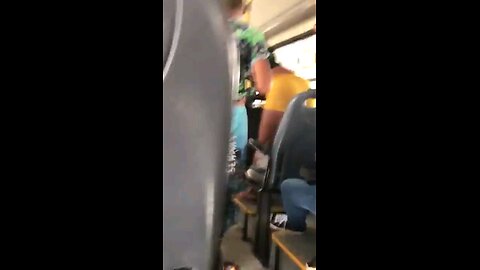 Crazy bus fight in Brazil