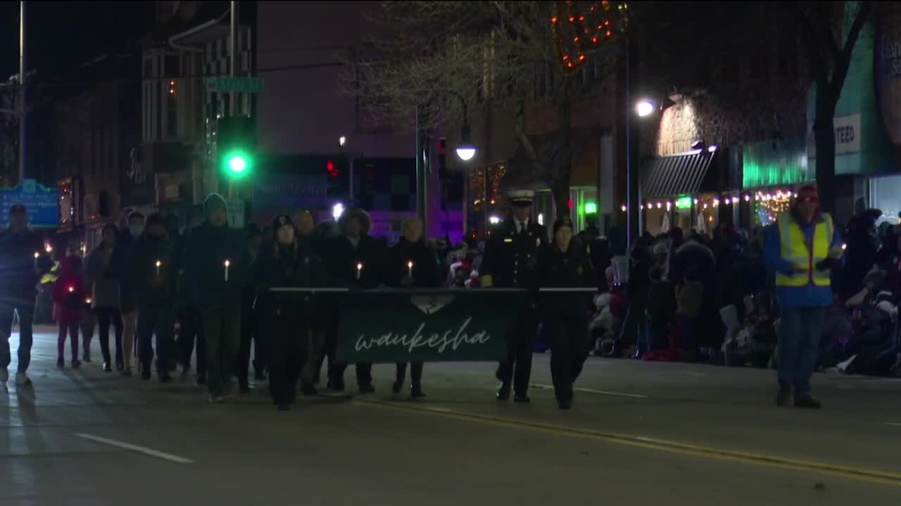 Appleton Christmas parade-goers remain hopeful as city recognizes Waukesha tragedy victims