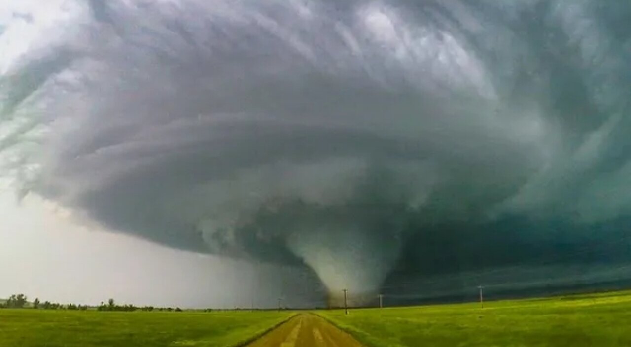 Chasing A Huge Tornado! "IT'S A MONSTER!!!"