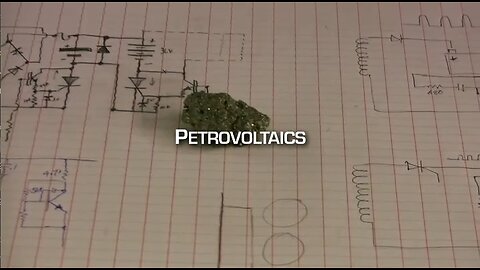 Energy From The Vacuum 12 - Petrovoltaics And The Faraday Motor