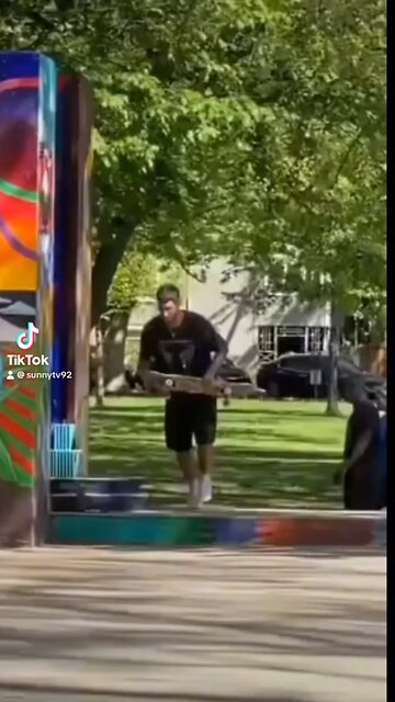 Bro lit with it 🔥🛹