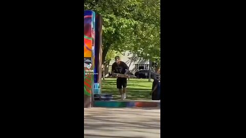 Bro lit with it 🔥🛹