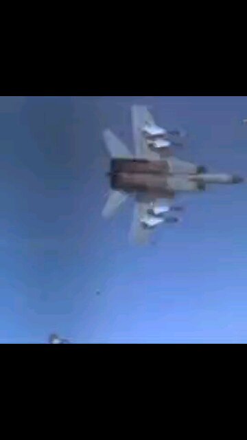 Short tribute clip dedicated to the MiG-25 "Foxbat" interceptor fighter.