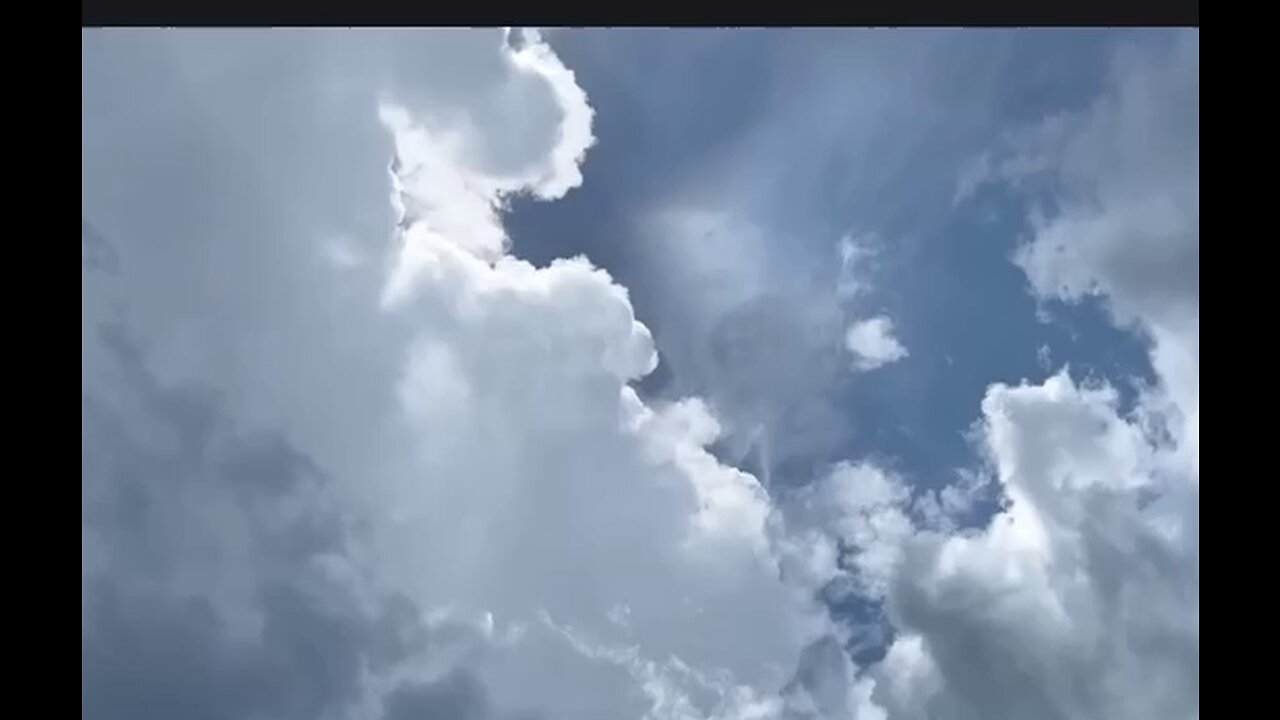 Strange Lights Behind The Clouds Over Miami Beach #Strange #MiamiBeach