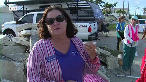 Local Women's Volunteer Group Help With Hurricane Recovery