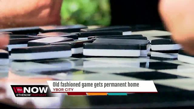 New dominoes table unveiled in Centennial Park