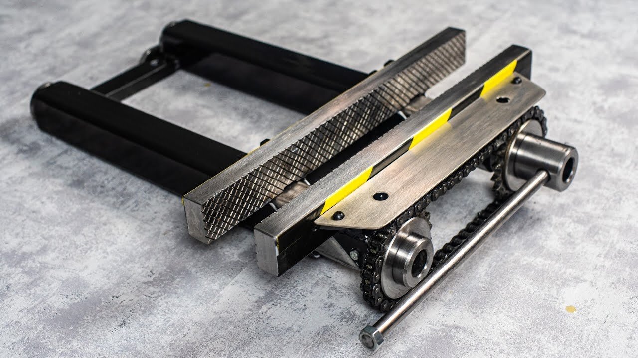How To Make A Bench Vise - DIY Metal Bench Vice