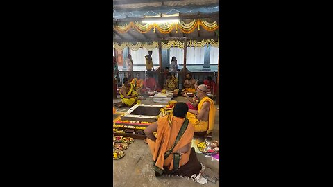 Ya Devi sarva bhuteshu mantra meditation chanting