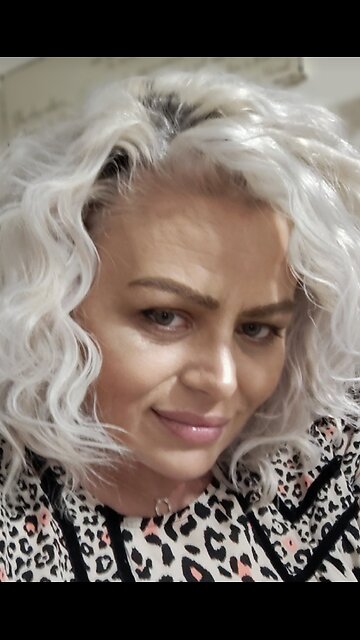 judge overturns a ruling that would have allowed 800,000 immigrants to vote