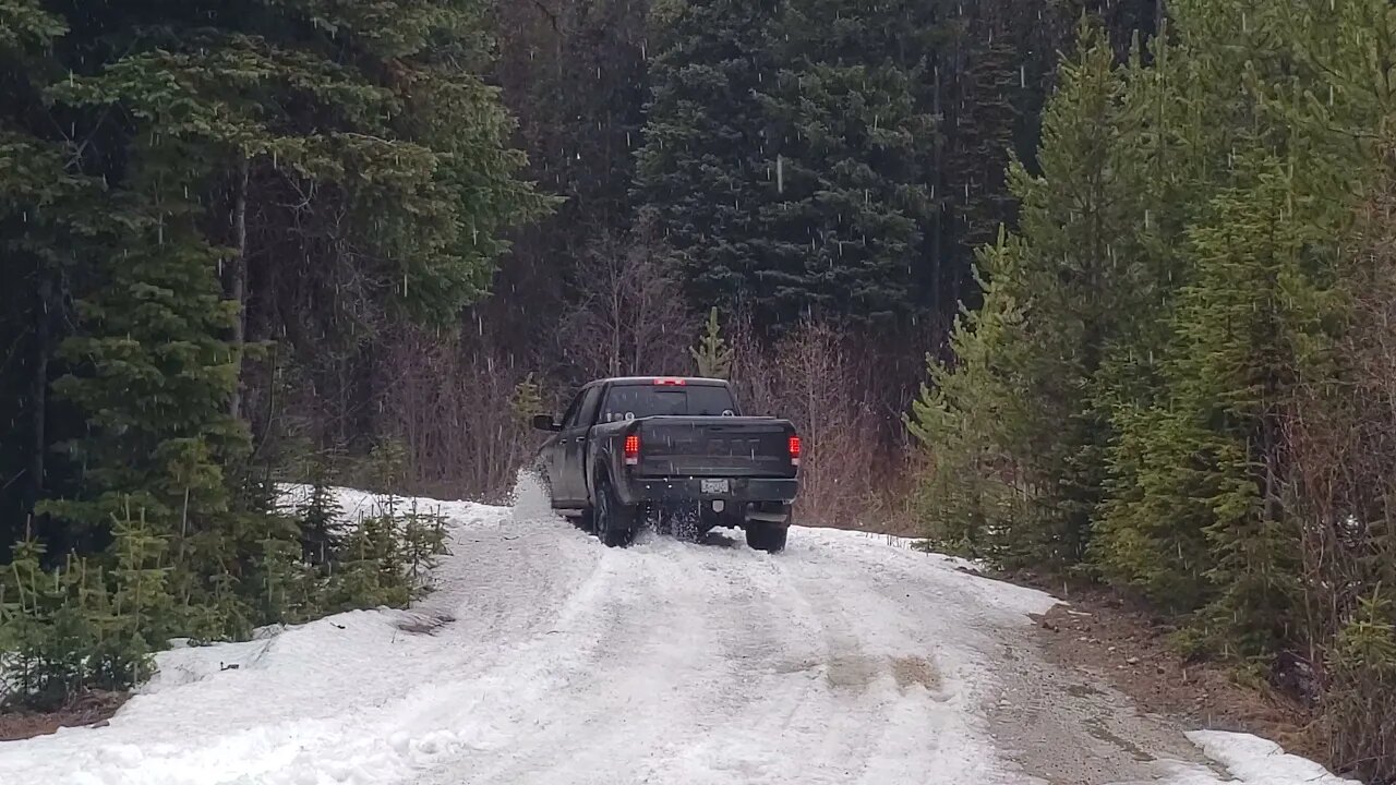 #shorts Dodge Power Wagon playing in the snow