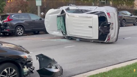 Rollover crash near Brady shuts down all lanes on Prospect