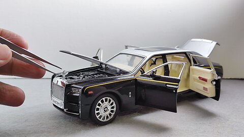 Unboxing and Review of 1:18 Scale Rolls Royce Phantom | Diecast Model Car