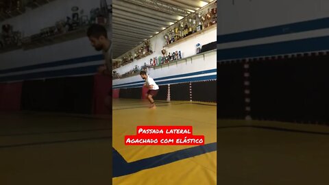 Passada Lateral Agachado com elástico