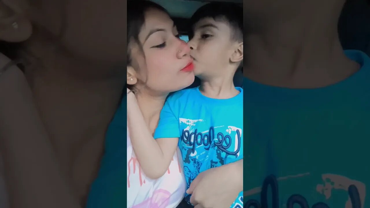 Mother son love and care -MIl jaye dunia ❤️ Mother #shorts #viralvideos #trendingreels #maastatus