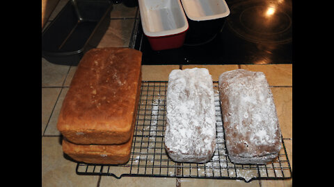 CWG-White Bread & Stollen