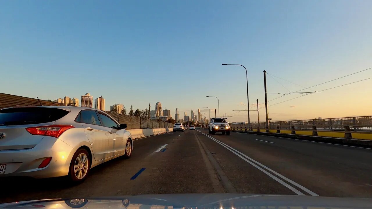 Driving in Australia - Gold Coast - Southport - Surfers Paradise