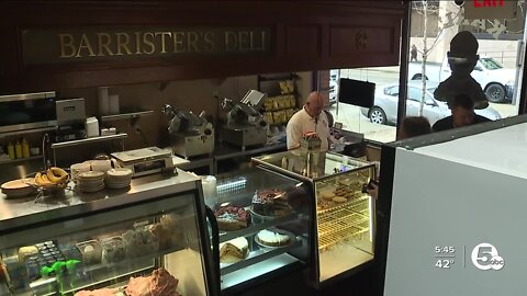 Downtown deli restaurant to close after over 30 years of business