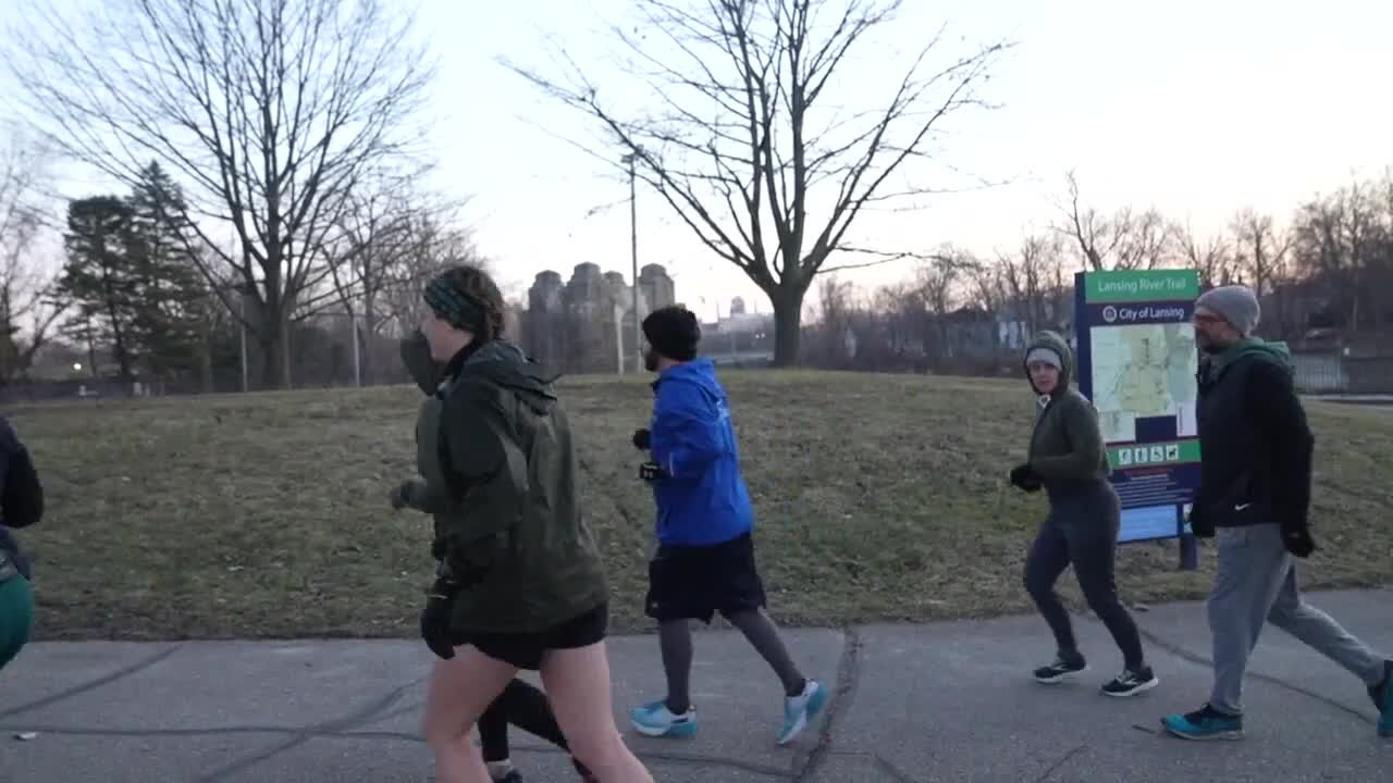 Lansing group runs for mental health